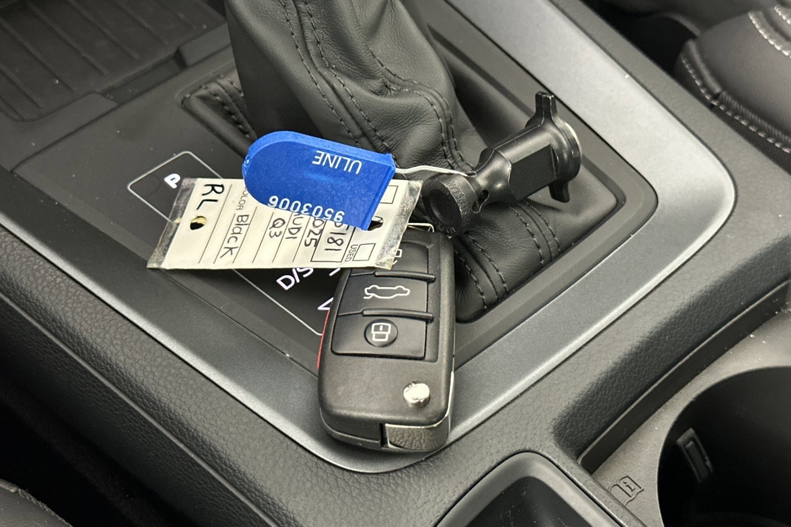 Used 2025 Audi Q3 2.0T Premium w/ Convenience Package image 23