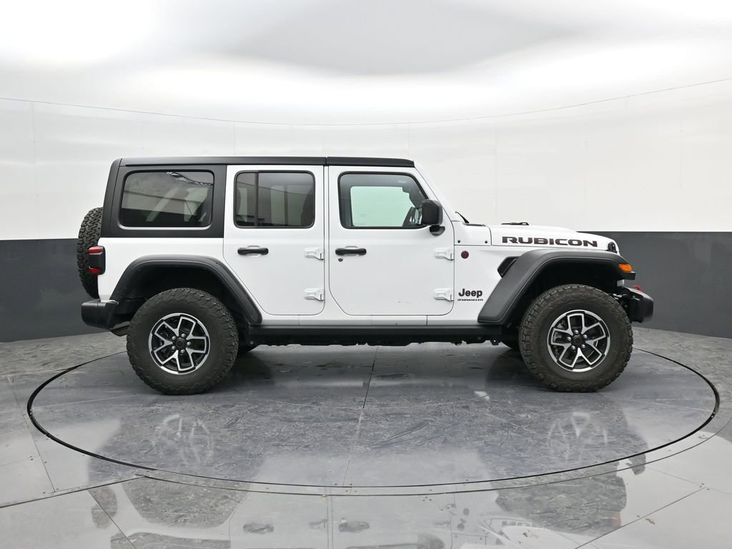 Used 2024 Jeep Wrangler Unlimited Rubicon image 9