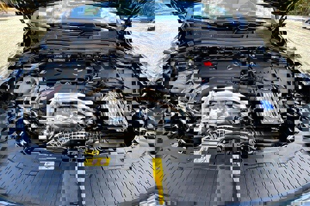 Certified 2025 Mercedes-Benz GLA 250 4MATIC image 33