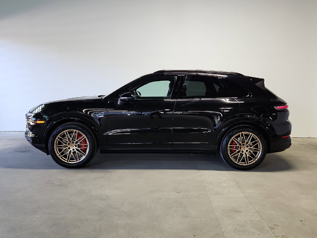 New 2027 Porsche Cayenne S AWD/4WD image 2
