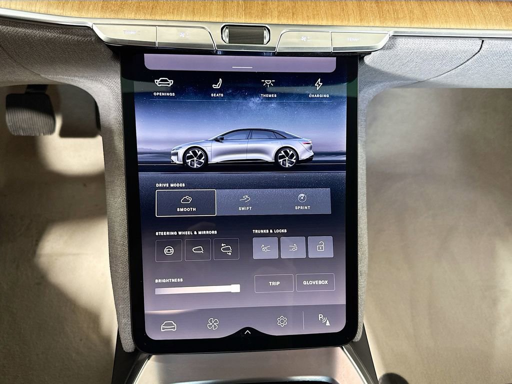Used 2024 Lucid Air Pure image 22