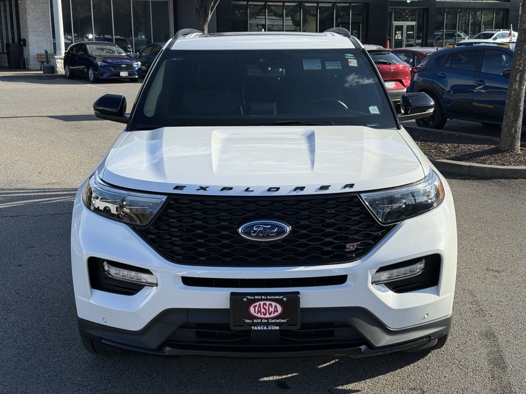 Used 2023 Ford Explorer ST w/ Equipment Group 401A image 2