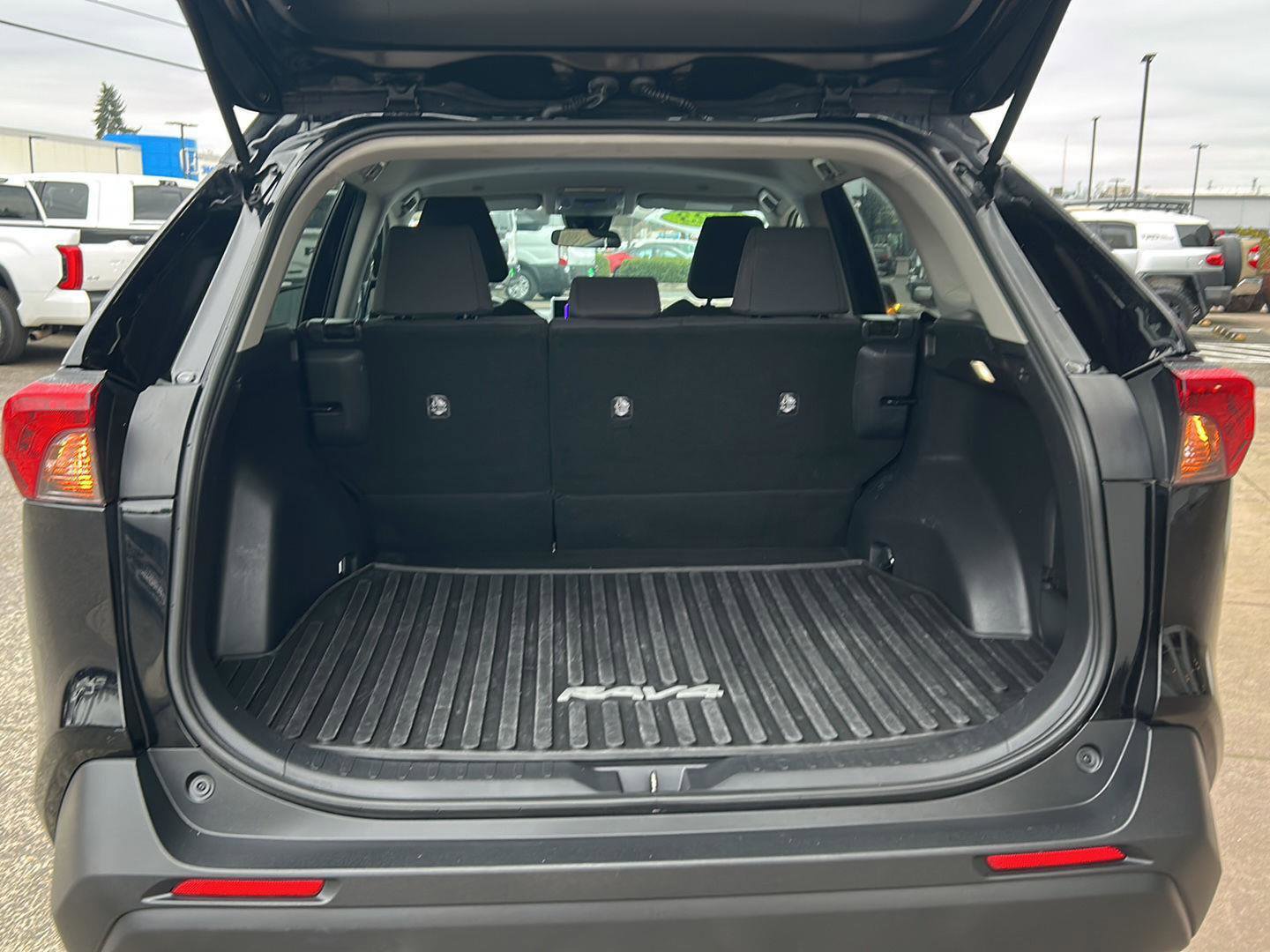 Certified 2023 Toyota RAV4 LE image 12