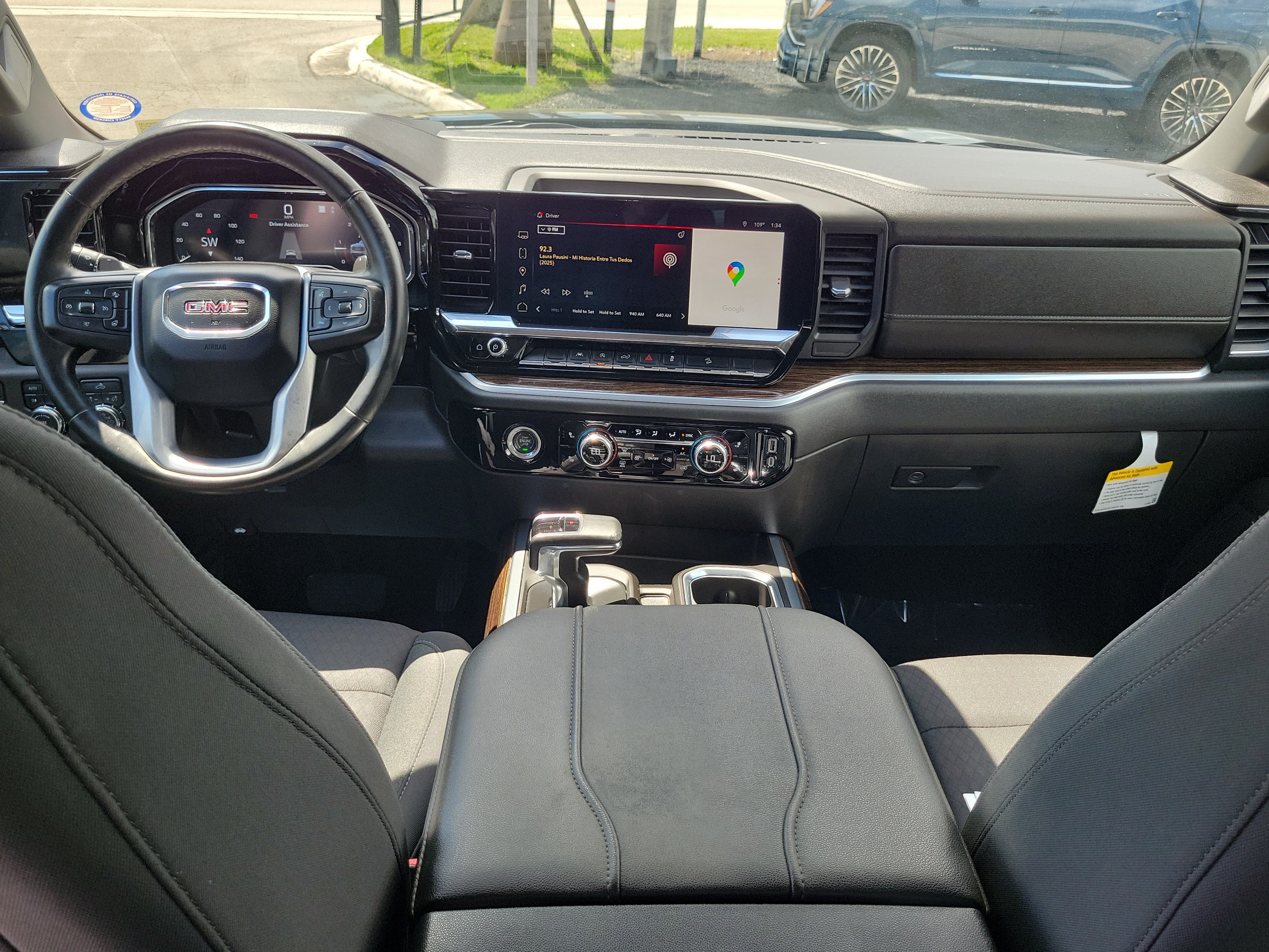 Used 2023 GMC Sierra 1500 Elevation AWD/4WD image 16