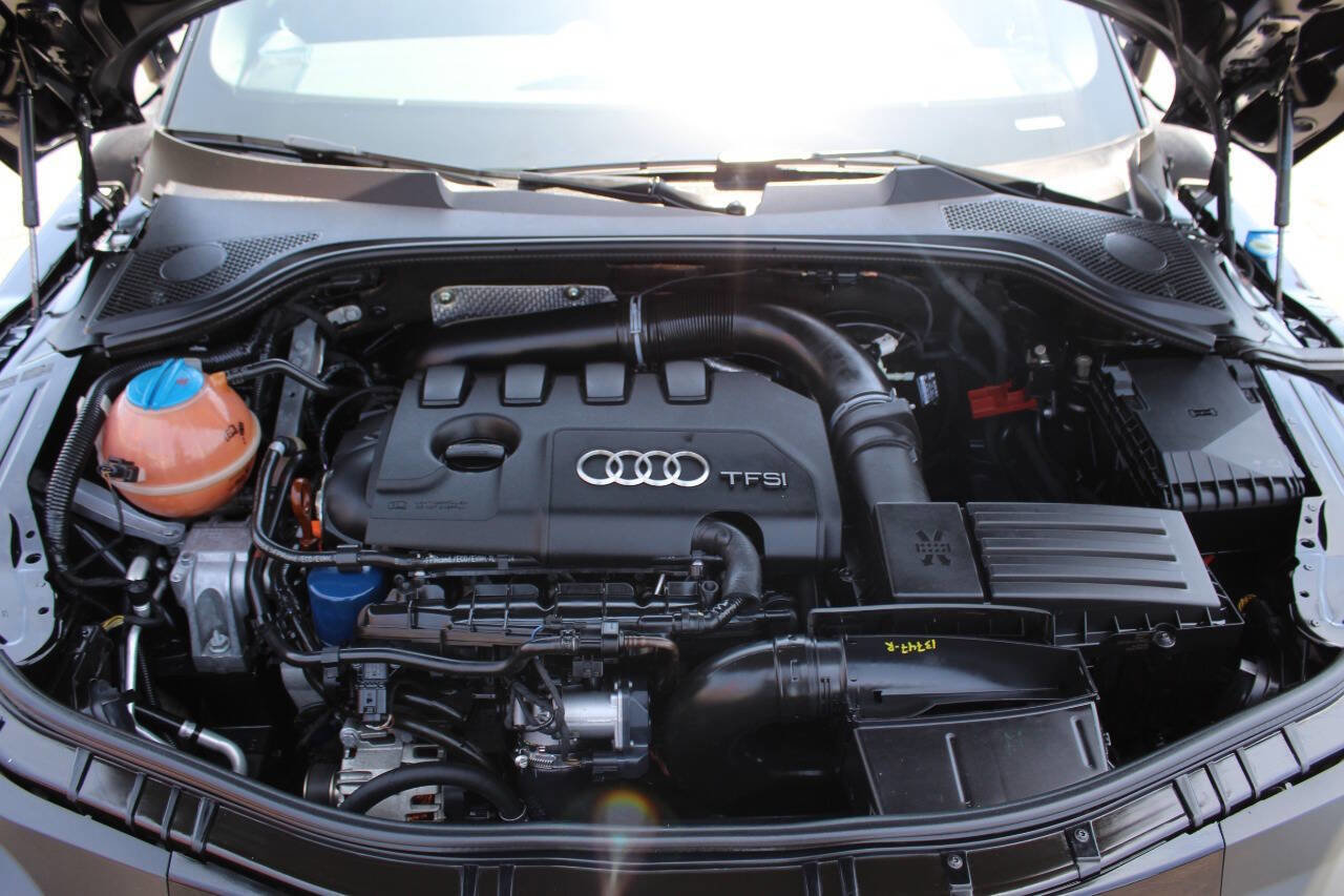 Used 2011 Audi TT 2.0T Prestige image 14