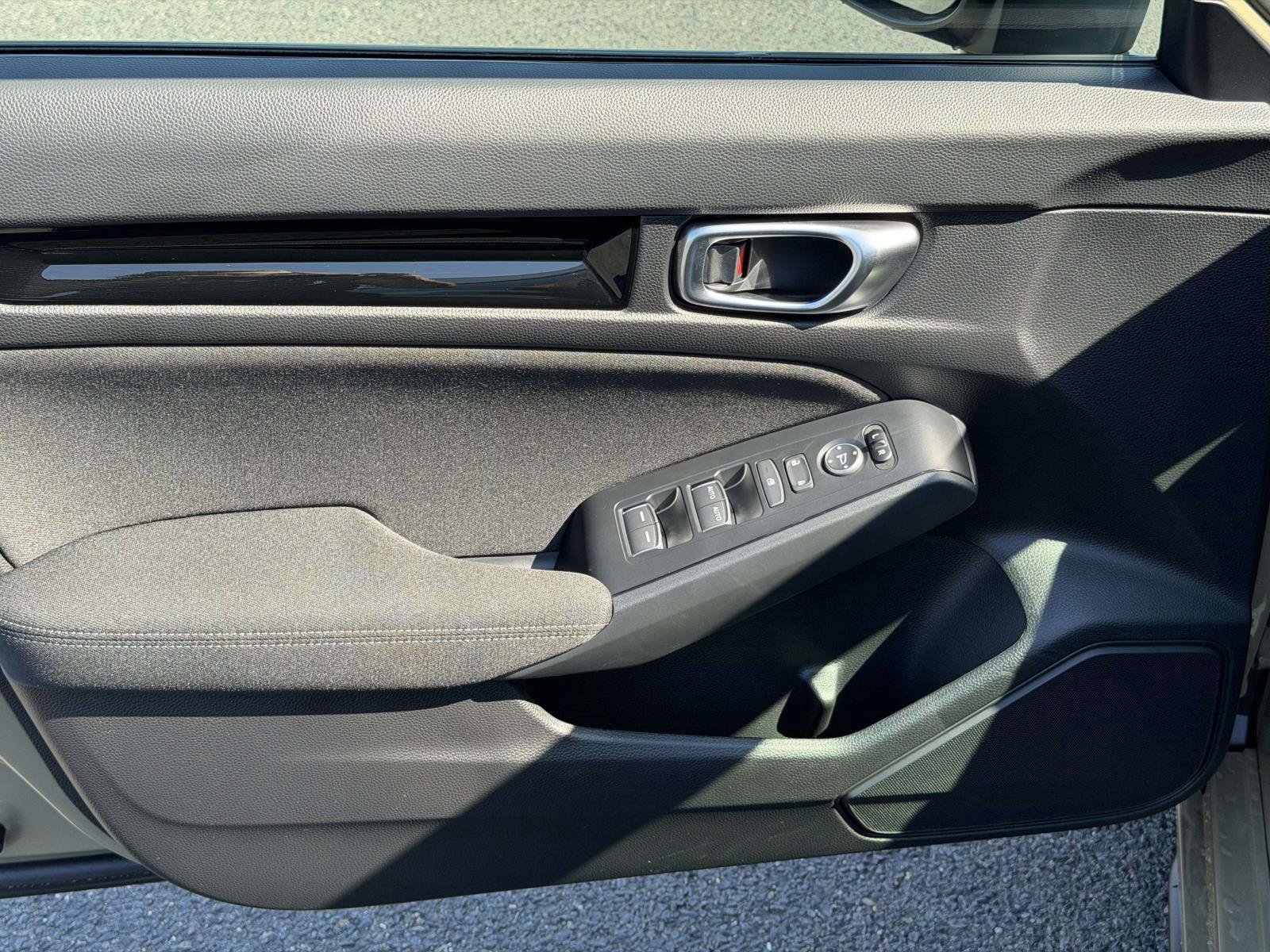 Used 2026 Honda Civic Sport image 6