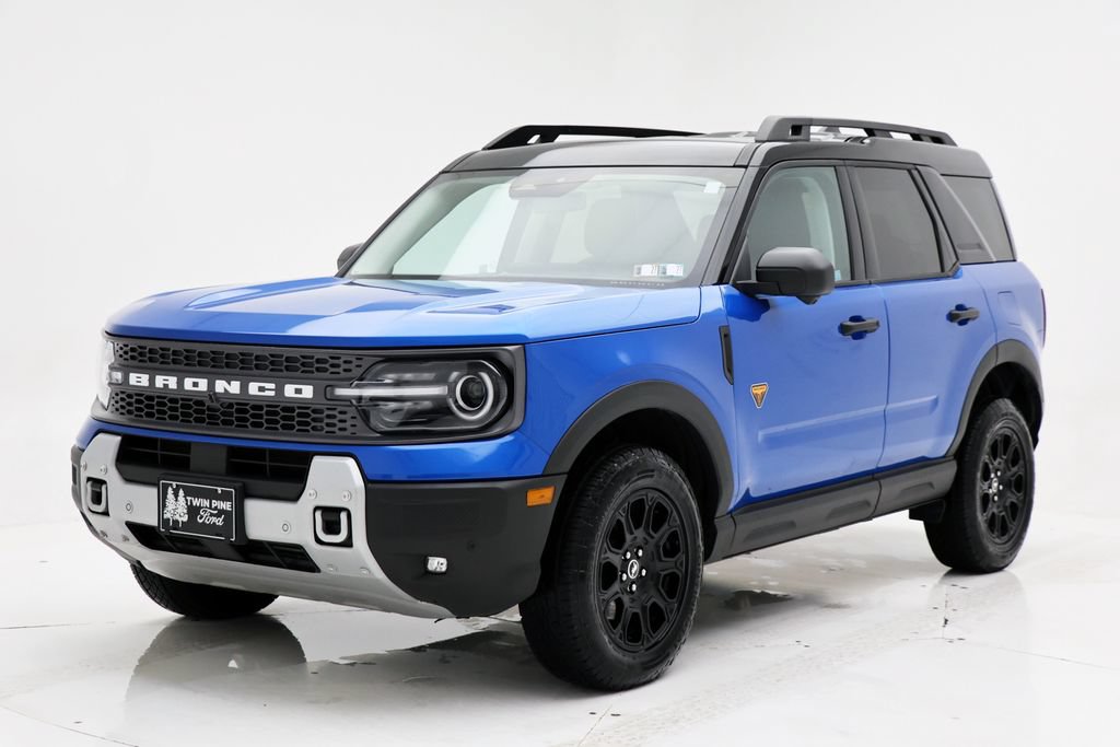 Used 2025 Ford Bronco Sport Badlands AWD/4WD image 2