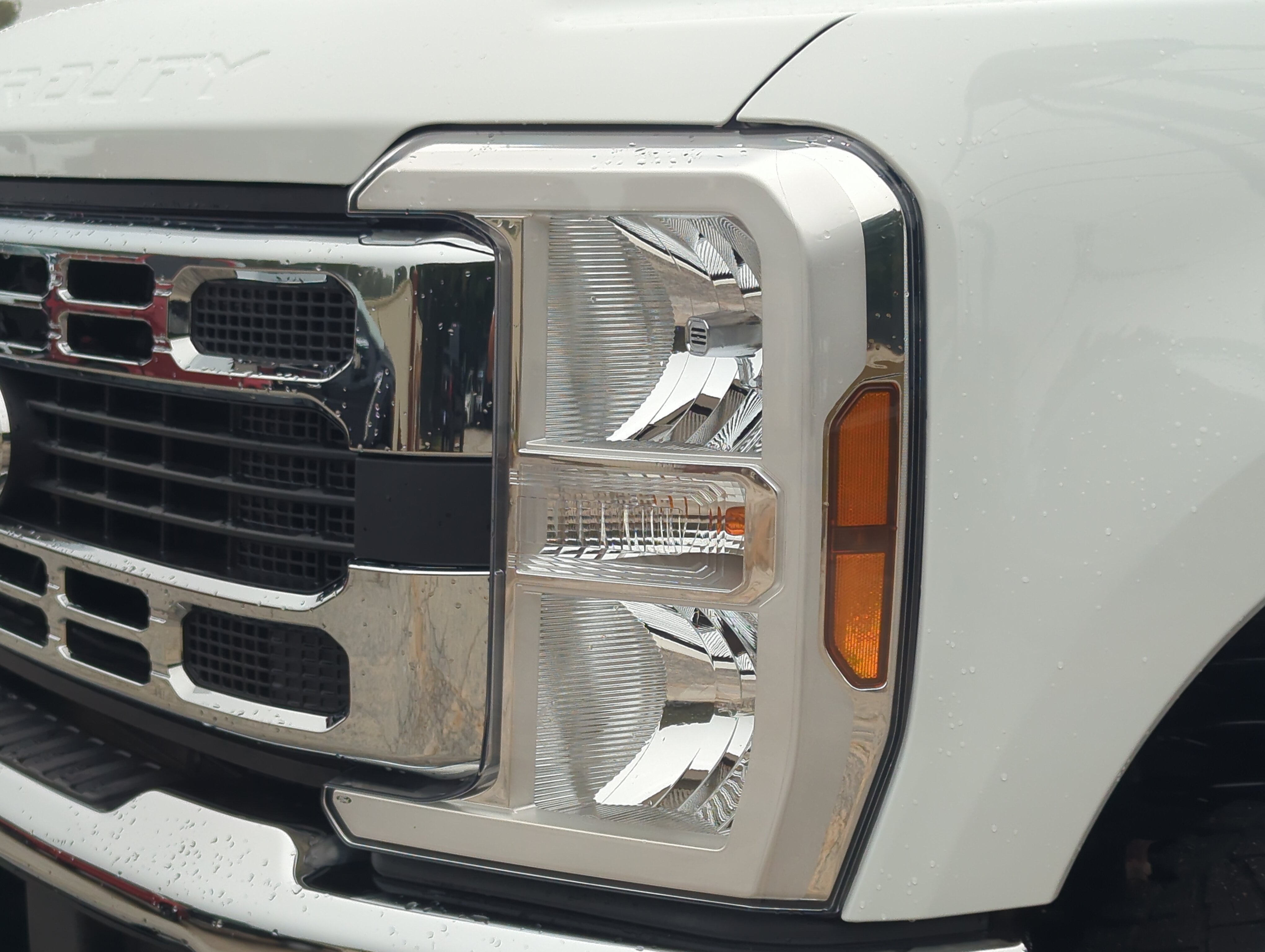 Certified 2025 Ford F350 XLT AWD/4WD image 8