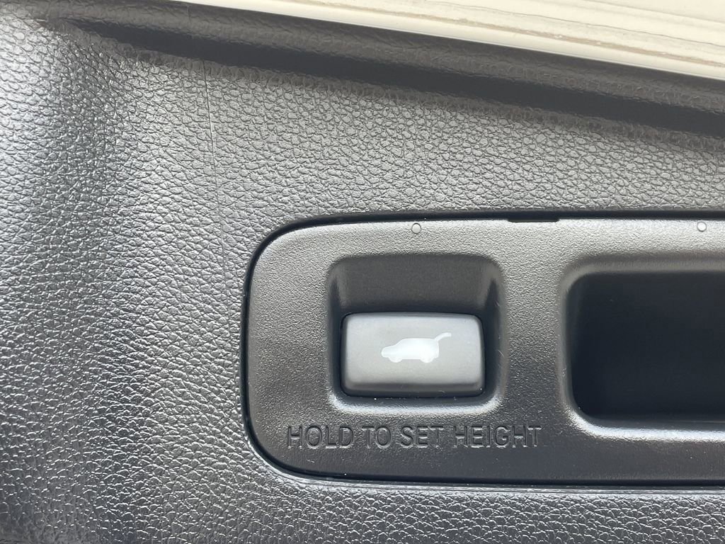 Used 2020 Honda CR-V EX-L image 8
