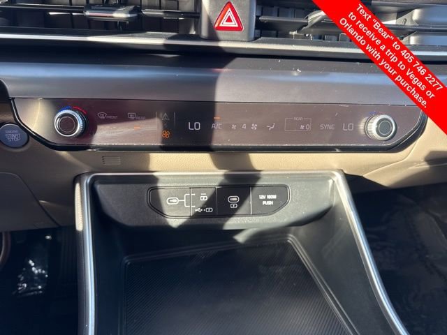 Used 2025 Kia Carnival image 26