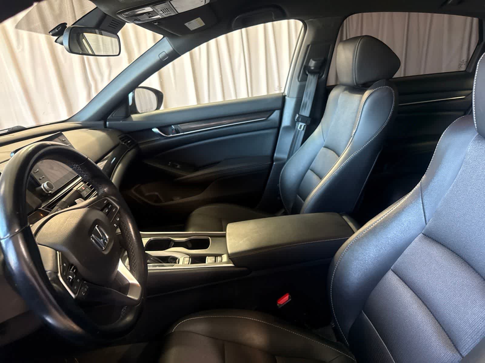 Used 2020 Honda Accord Sport image 19