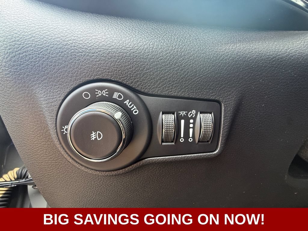 New 2026 Jeep Compass Limited w/ Sun, Sound & Navigation Group AWD/4WD image 18