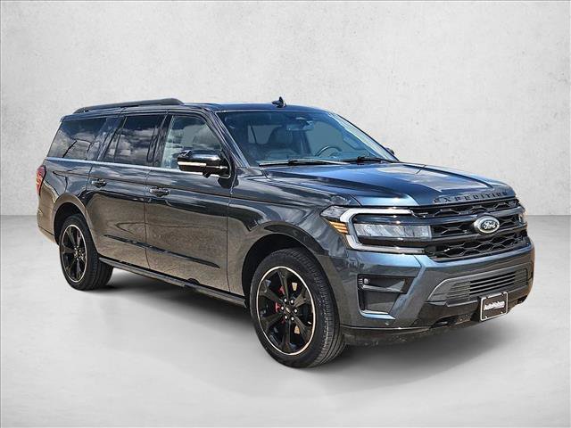 Used 2024 Ford Expedition Max Limited AWD/4WD image 3
