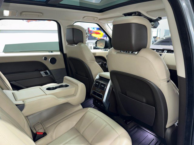 Used 2019 Land Rover Range Rover Sport HSE AWD/4WD image 57