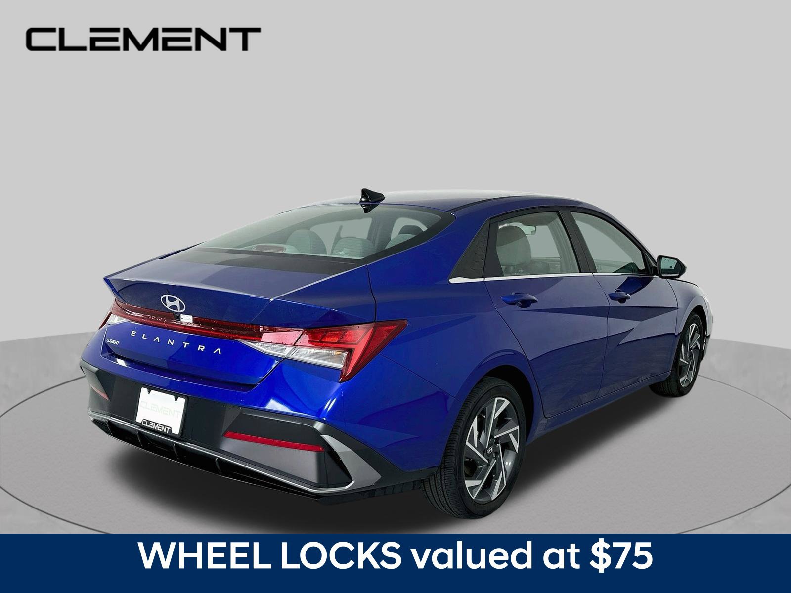 Used 2025 Hyundai Elantra SEL FWD image 5