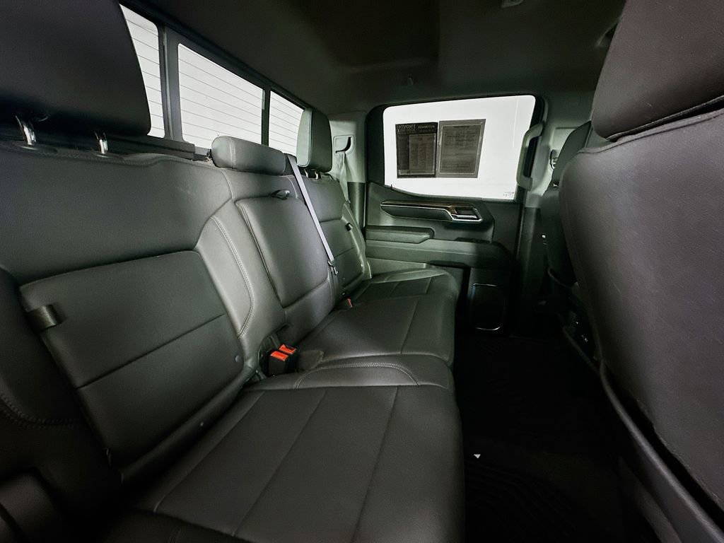 Used 2024 Chevrolet Silverado 1500 LT Trail Boss w/ Convenience Package II image 11