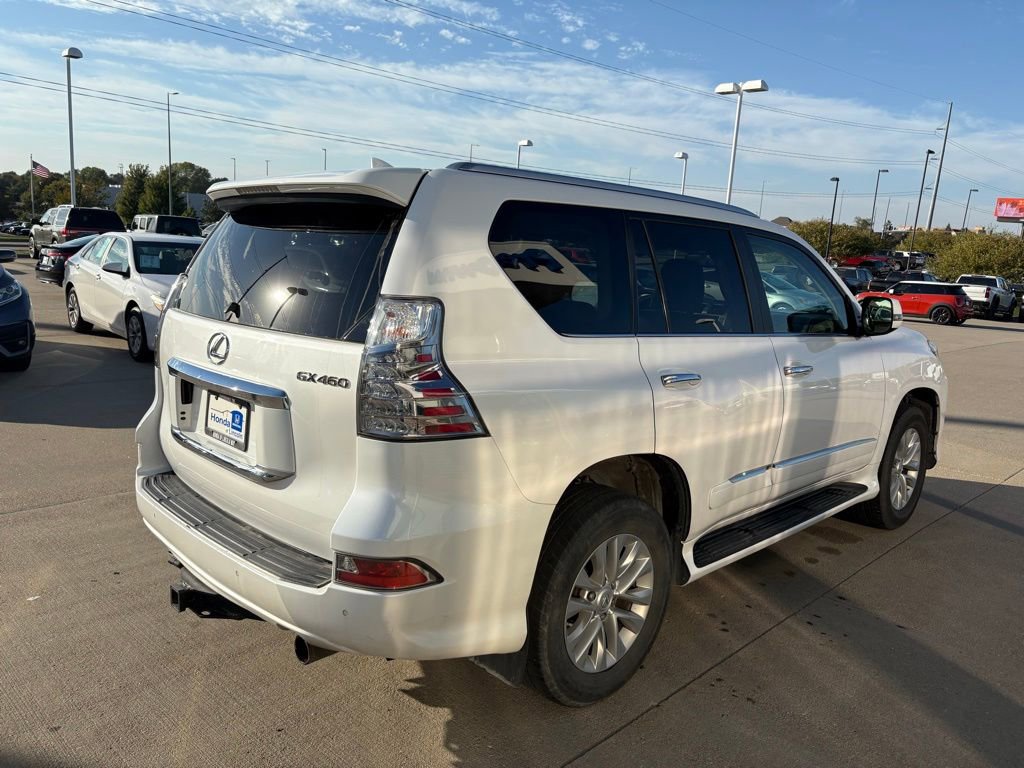 Used 2017 Lexus GX 460 Premium w/ Premium Package image 5