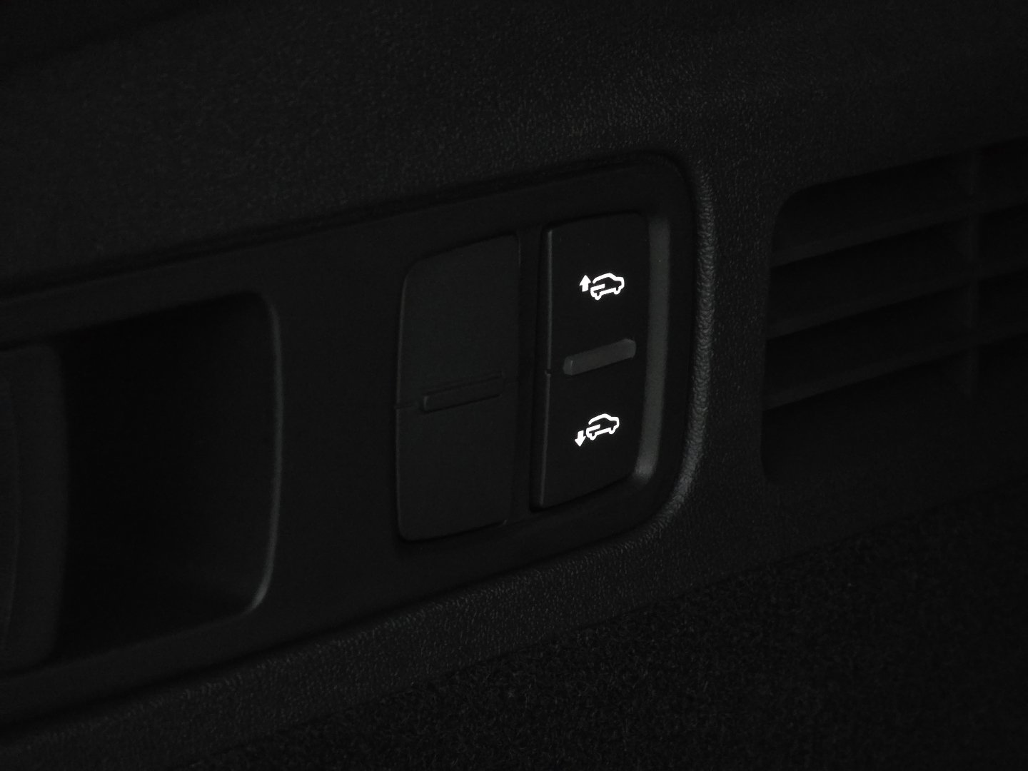 New 2025 Audi SQ5 Premium Plus image 19