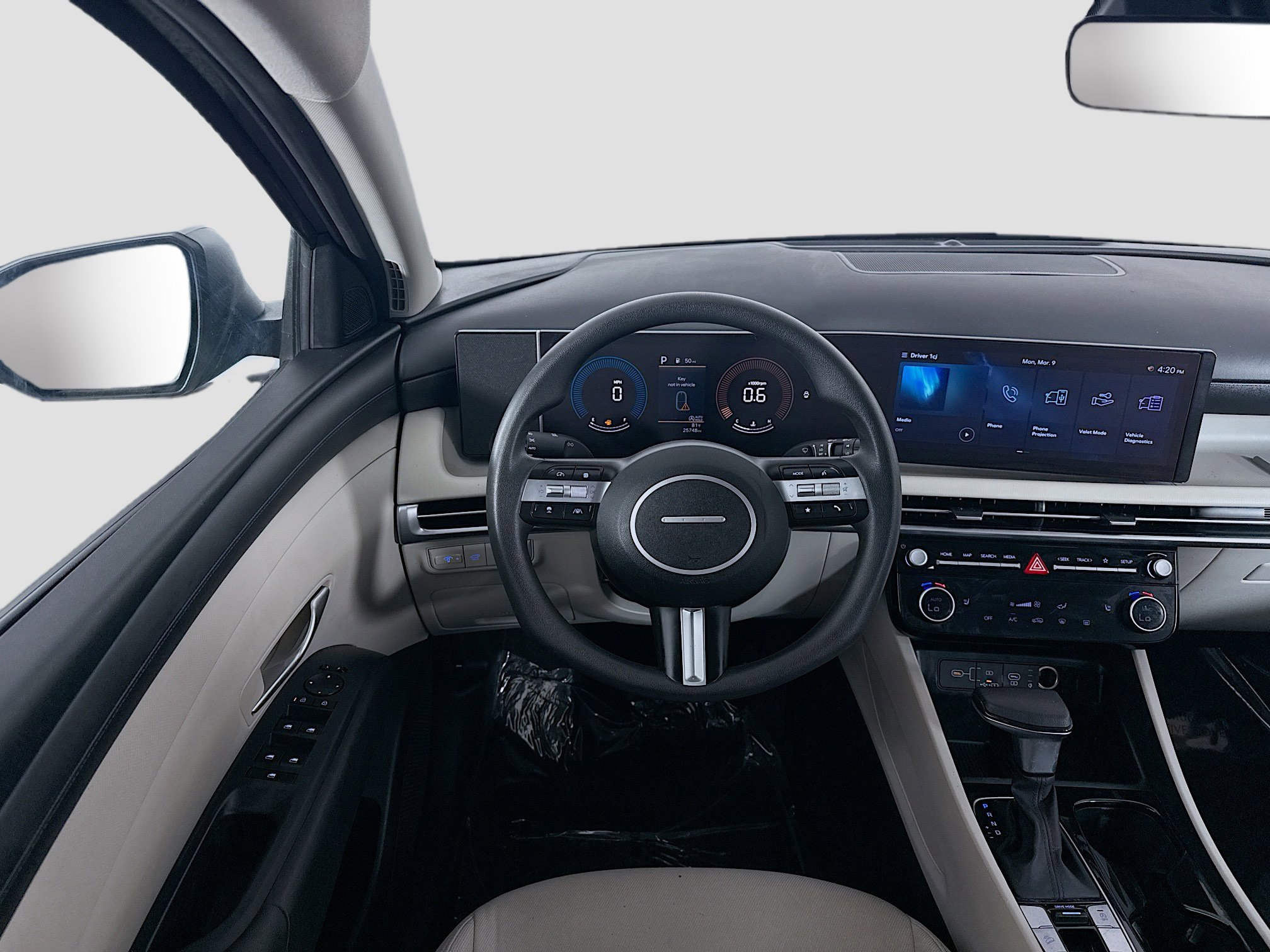 Used 2025 Hyundai Tucson SEL image 17