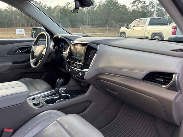 Used 2018 Chevrolet Traverse Premier w/ Driver Confidence II Package image 9