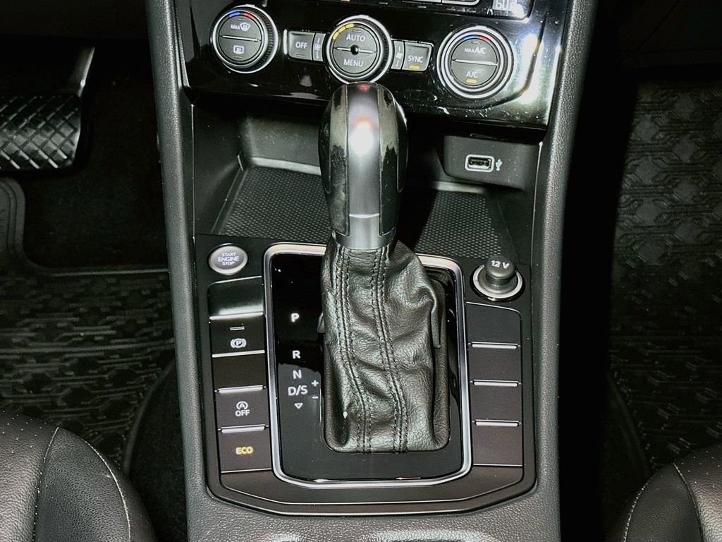 Used 2019 Volkswagen Jetta SE FWD image 14