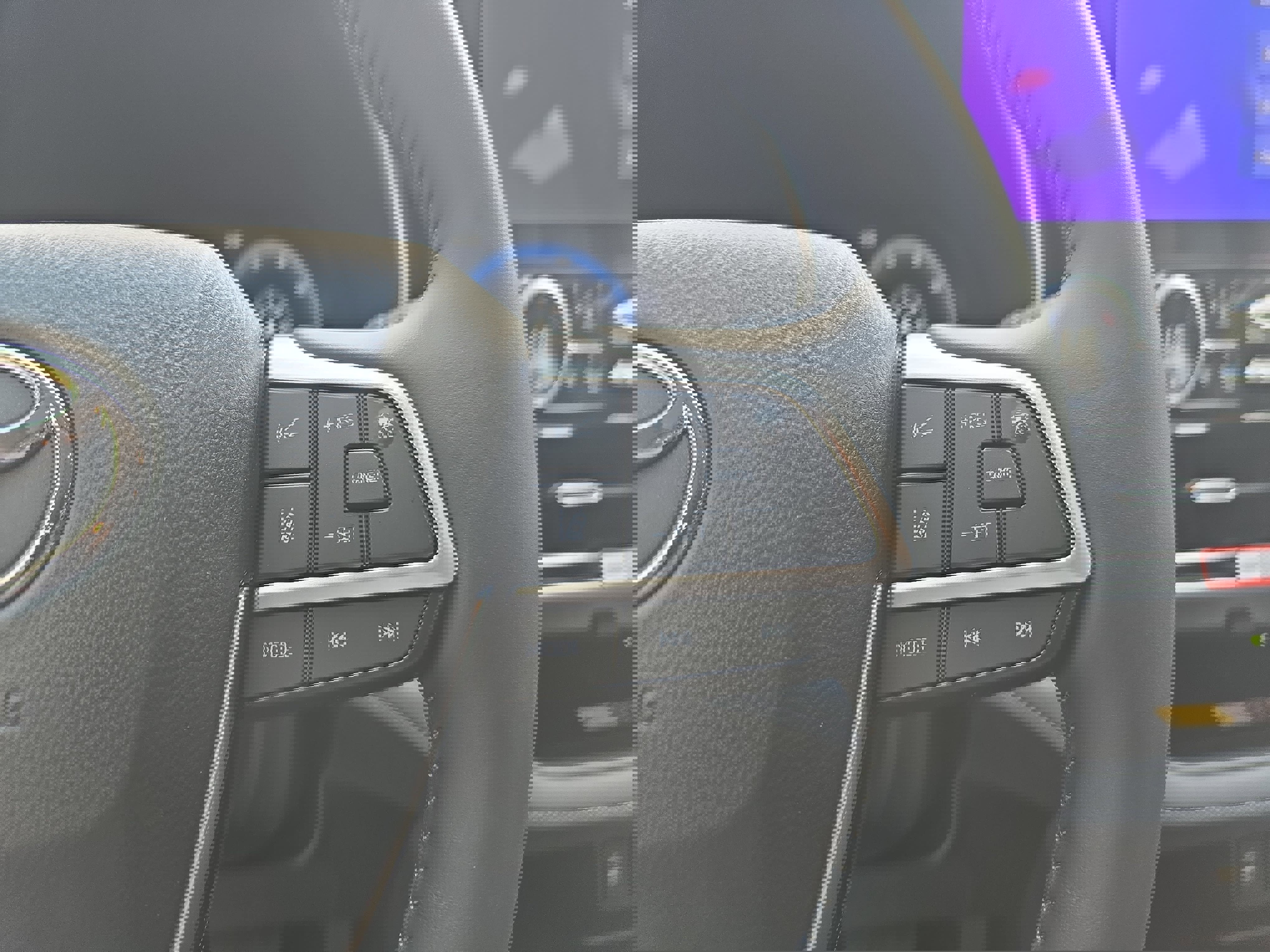 New 2026 Toyota Highlander Platinum AWD/4WD image 17