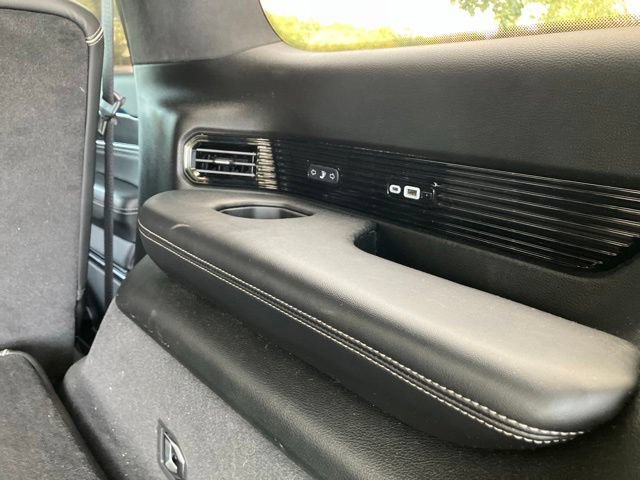 Used 2023 Jeep Grand Wagoneer Series II AWD/4WD image 24