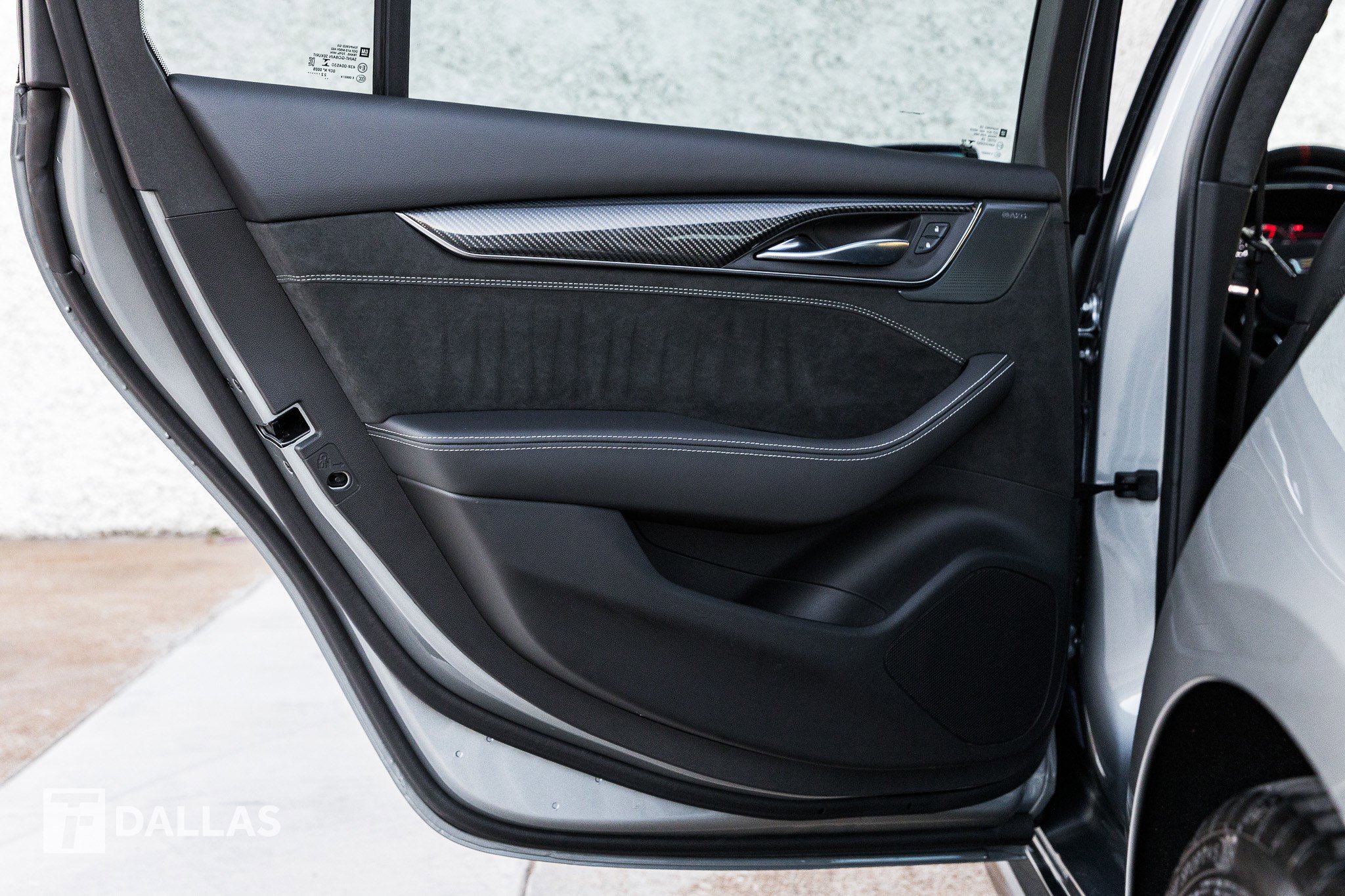 Used 2023 Cadillac CT5 V Blackwing w/ Parking Package image 31