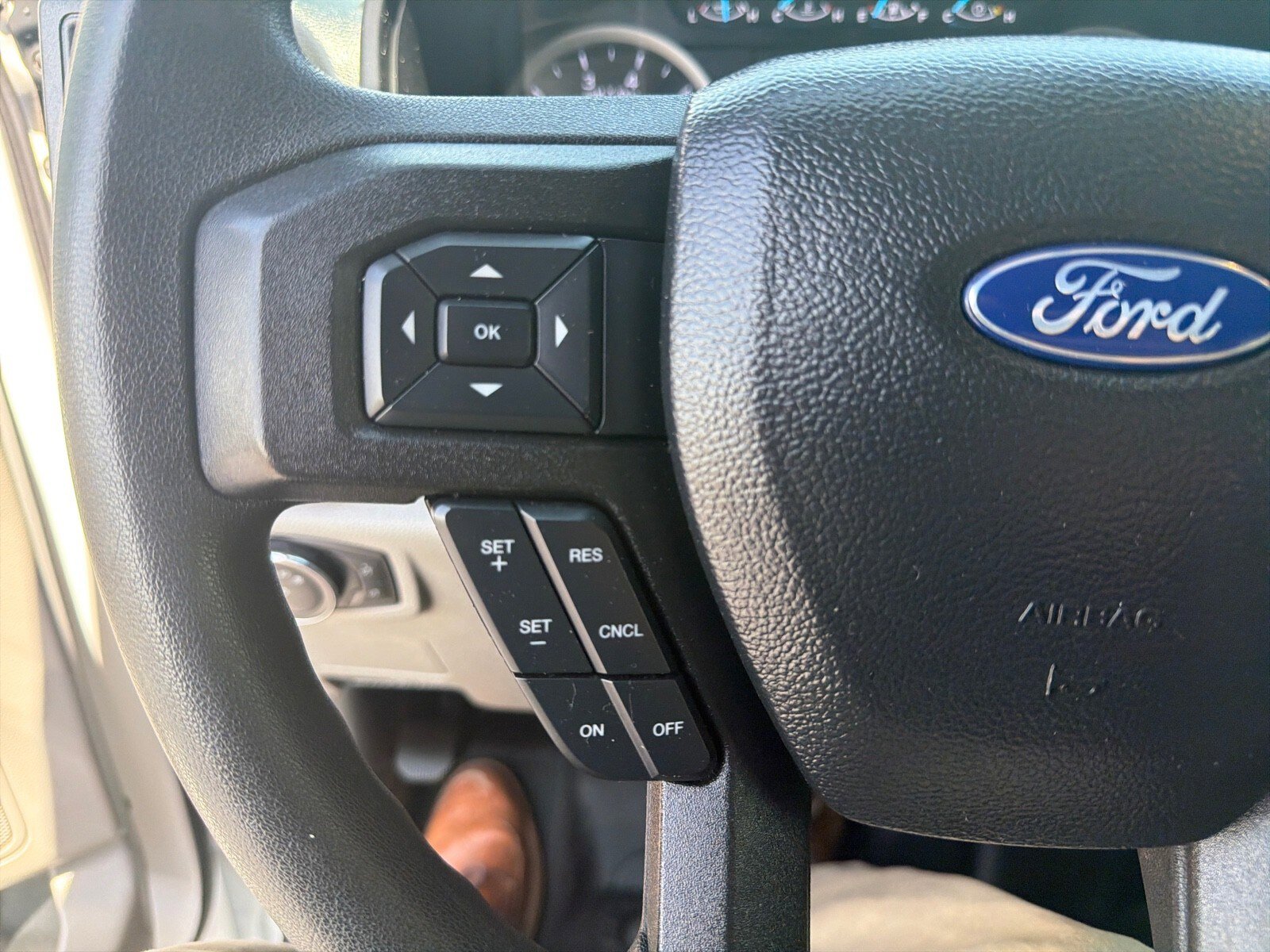 Used 2021 Ford F350 XL w/ Power Equipment Group AWD/4WD image 19