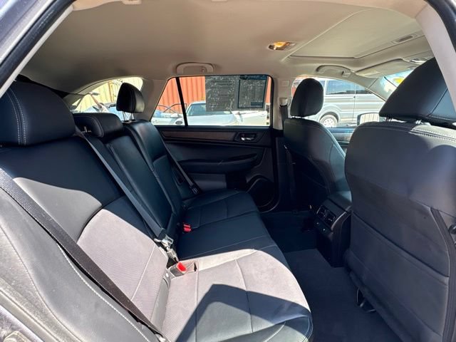 Used 2017 Subaru Outback 2.5i Limited AWD/4WD image 15