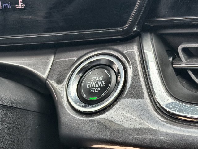 Used 2025 Chevrolet Trax ACTIV w/ Sunroof Package FWD image 16