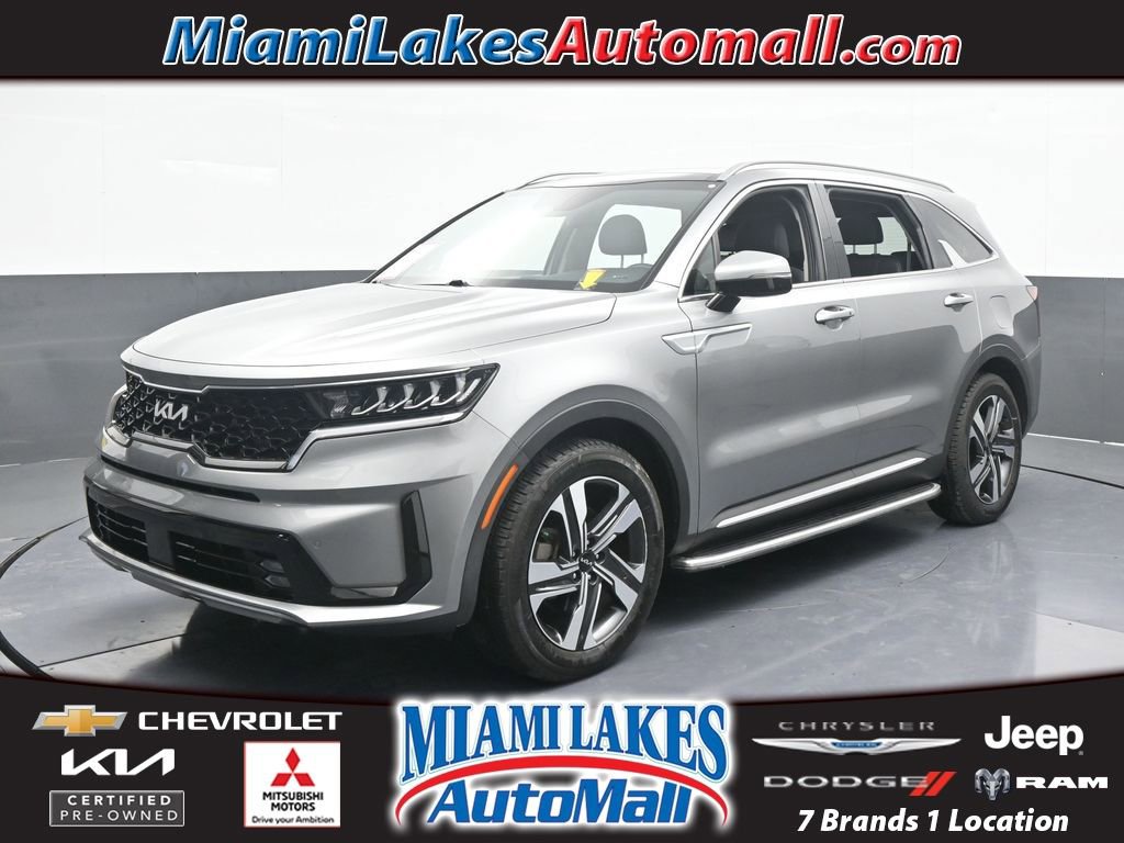 Used 2022 Kia Sorento EX w/ Panoramic Sunroof Package
