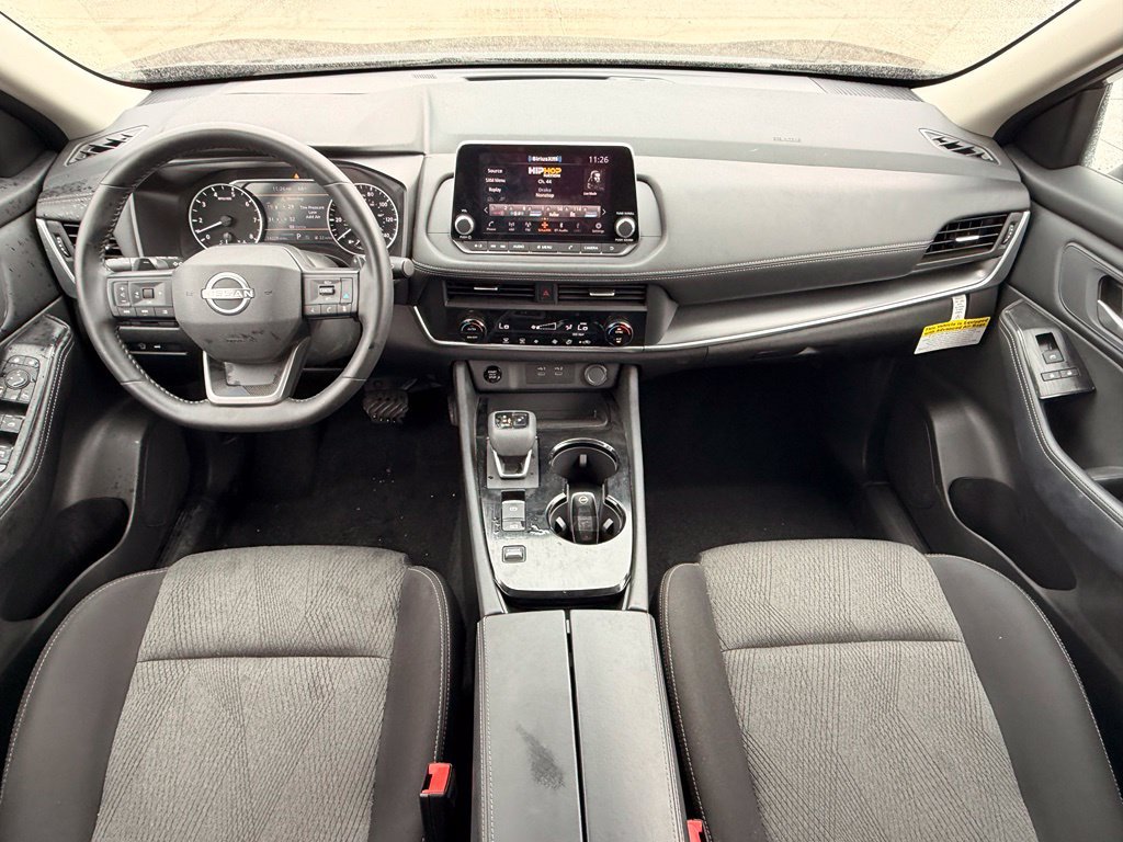 Used 2025 Ford Explorer Active RWD image 32