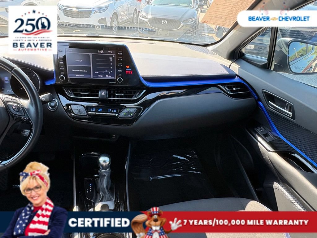Used 2021 Toyota C-HR XLE FWD image 17