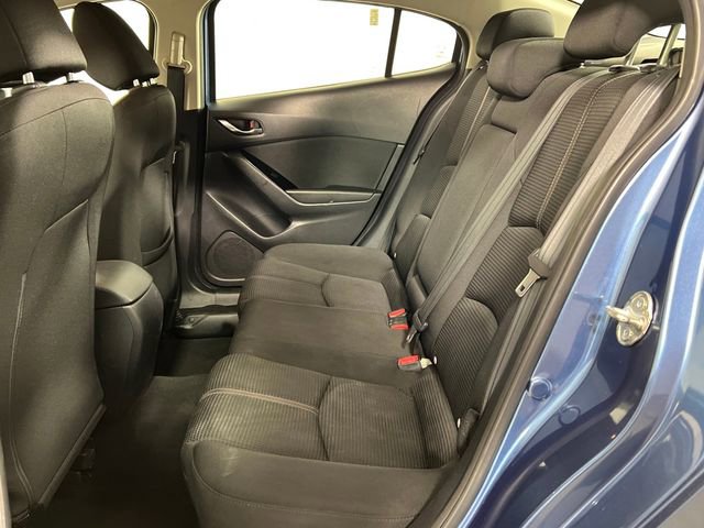 Used 2018 MAZDA MAZDA3 Sport w/ Preferred Equipment Package image 17