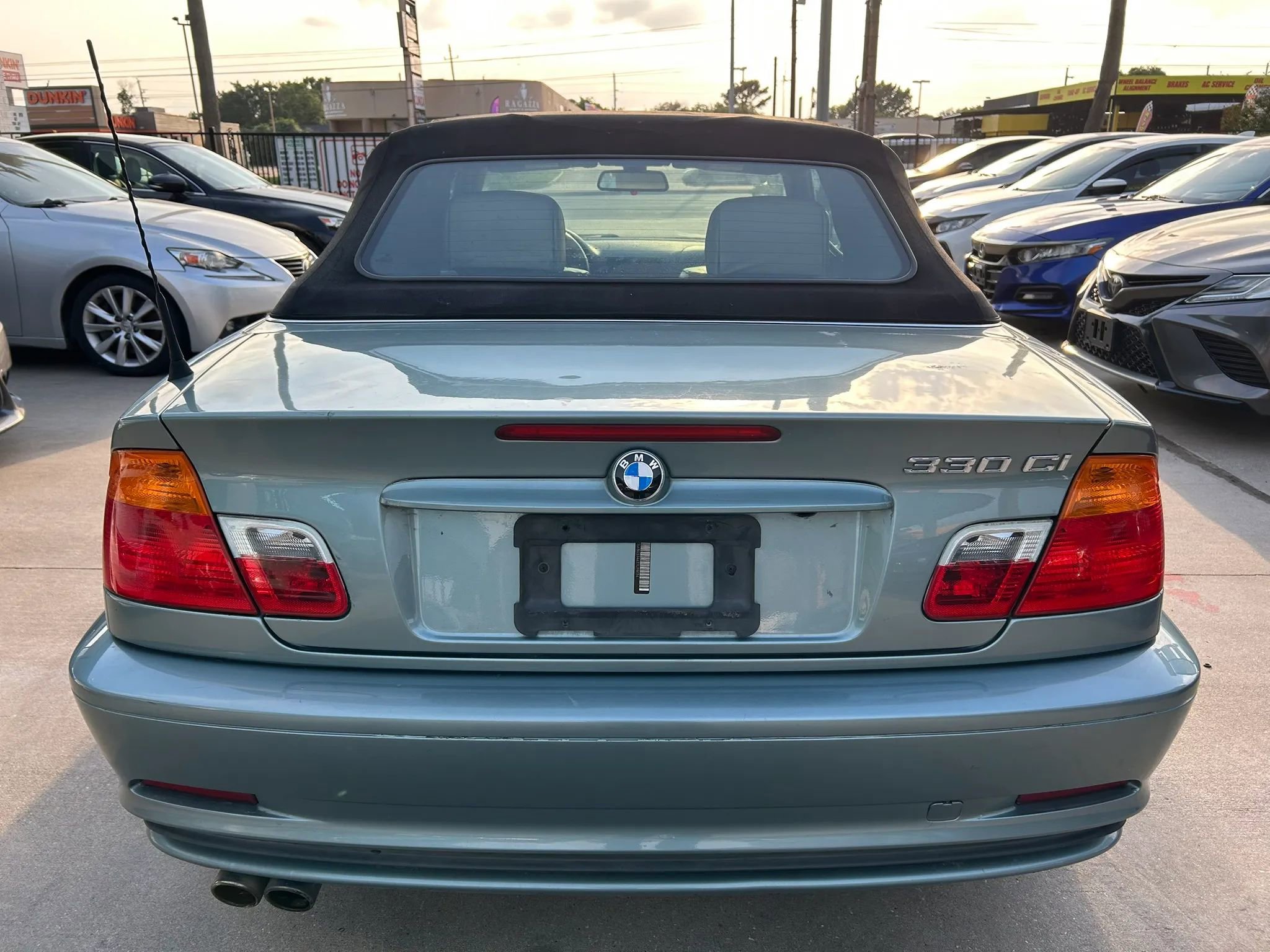 Used 2003 BMW 330Ci Convertible RWD image 4