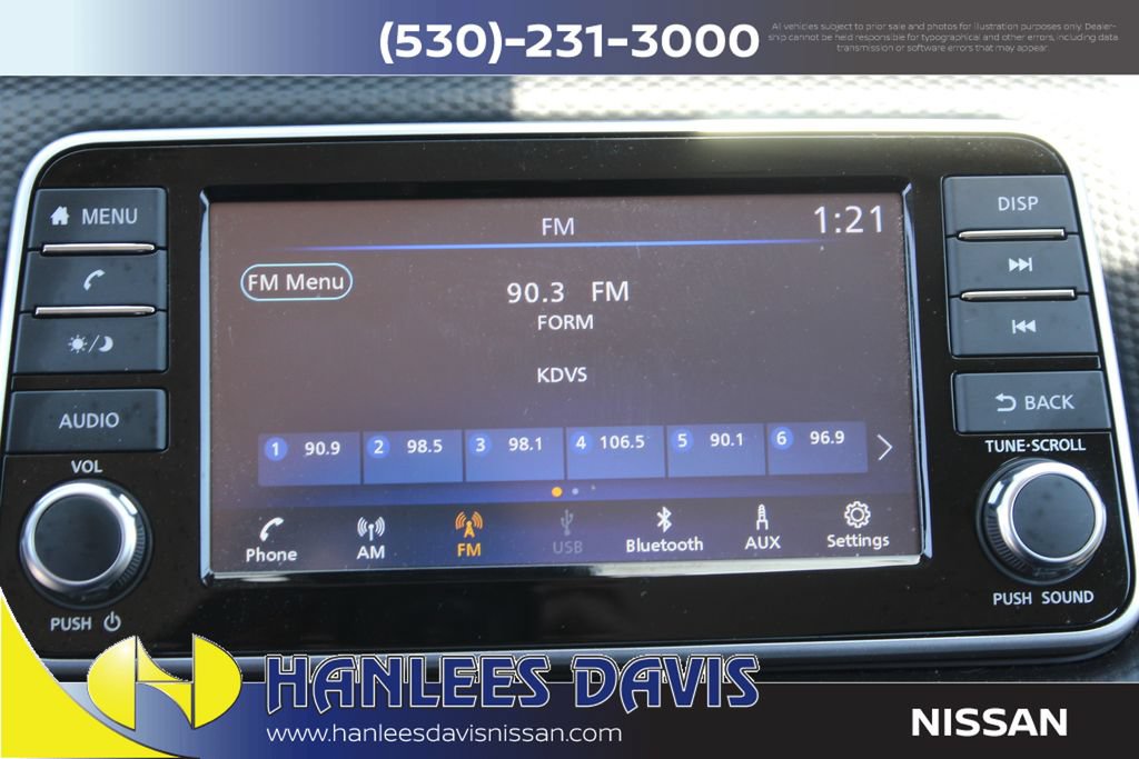 Used 2025 Nissan Kicks Play S FWD image 21