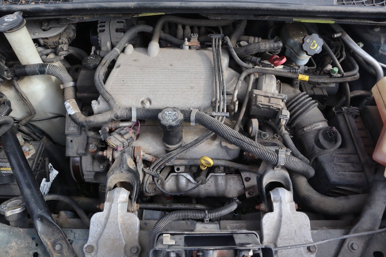 Used 2006 Chevrolet Uplander LT AWD/4WD image 36