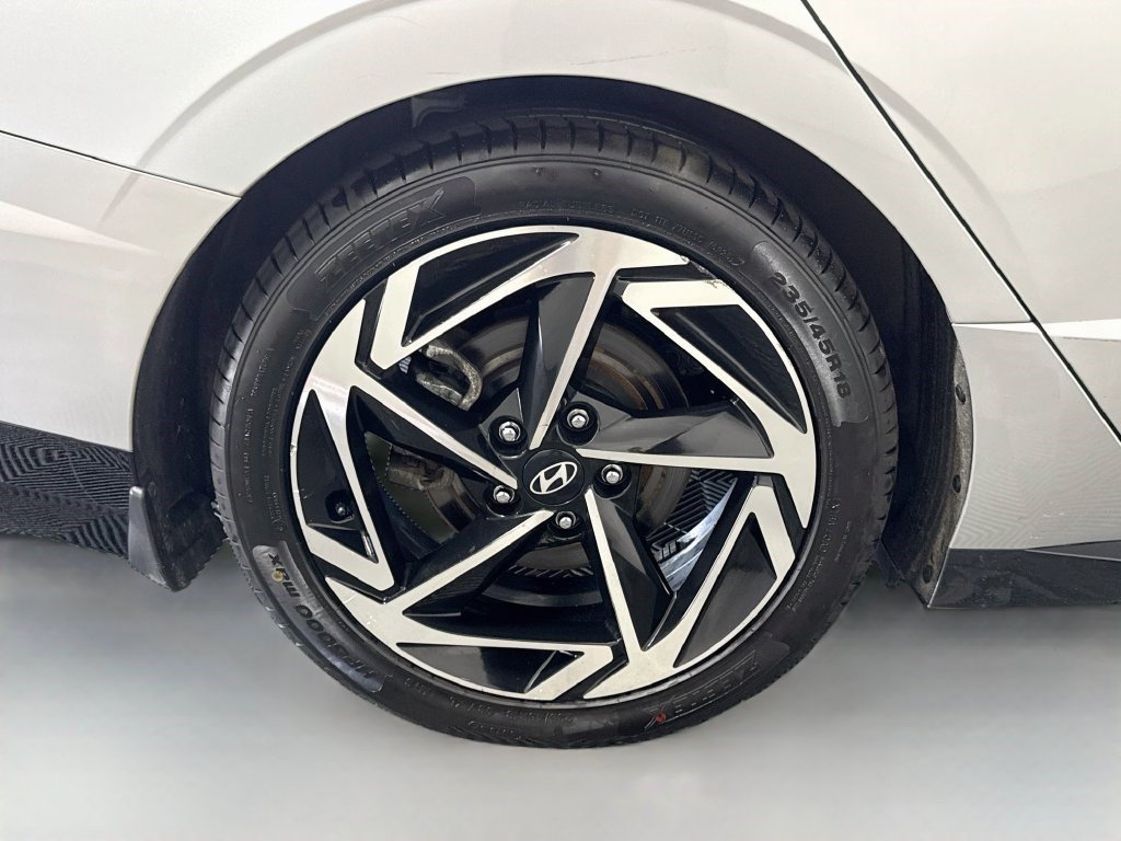 Used 2024 Hyundai Sonata SEL w/ Convenience Package FWD image 32