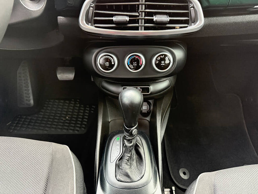 Used 2016 FIAT 500X Easy image 22