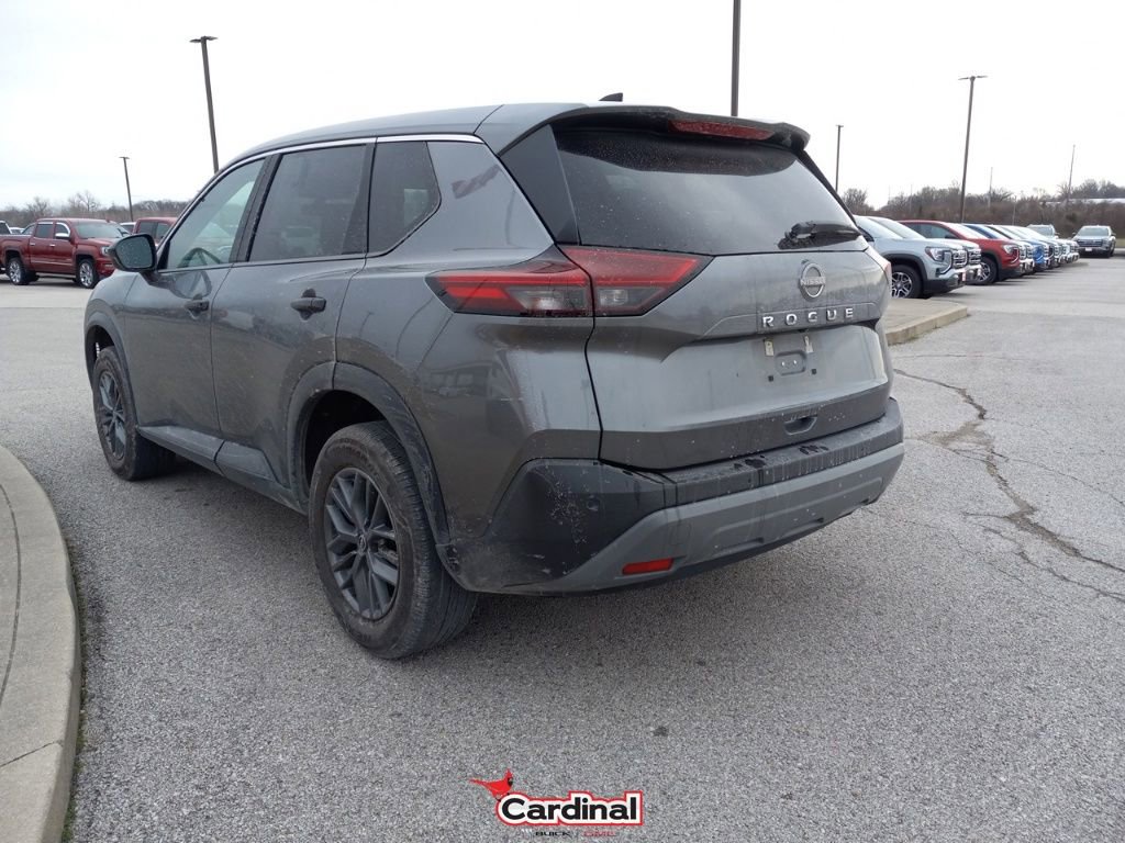 Used 2023 Nissan Rogue S image 9