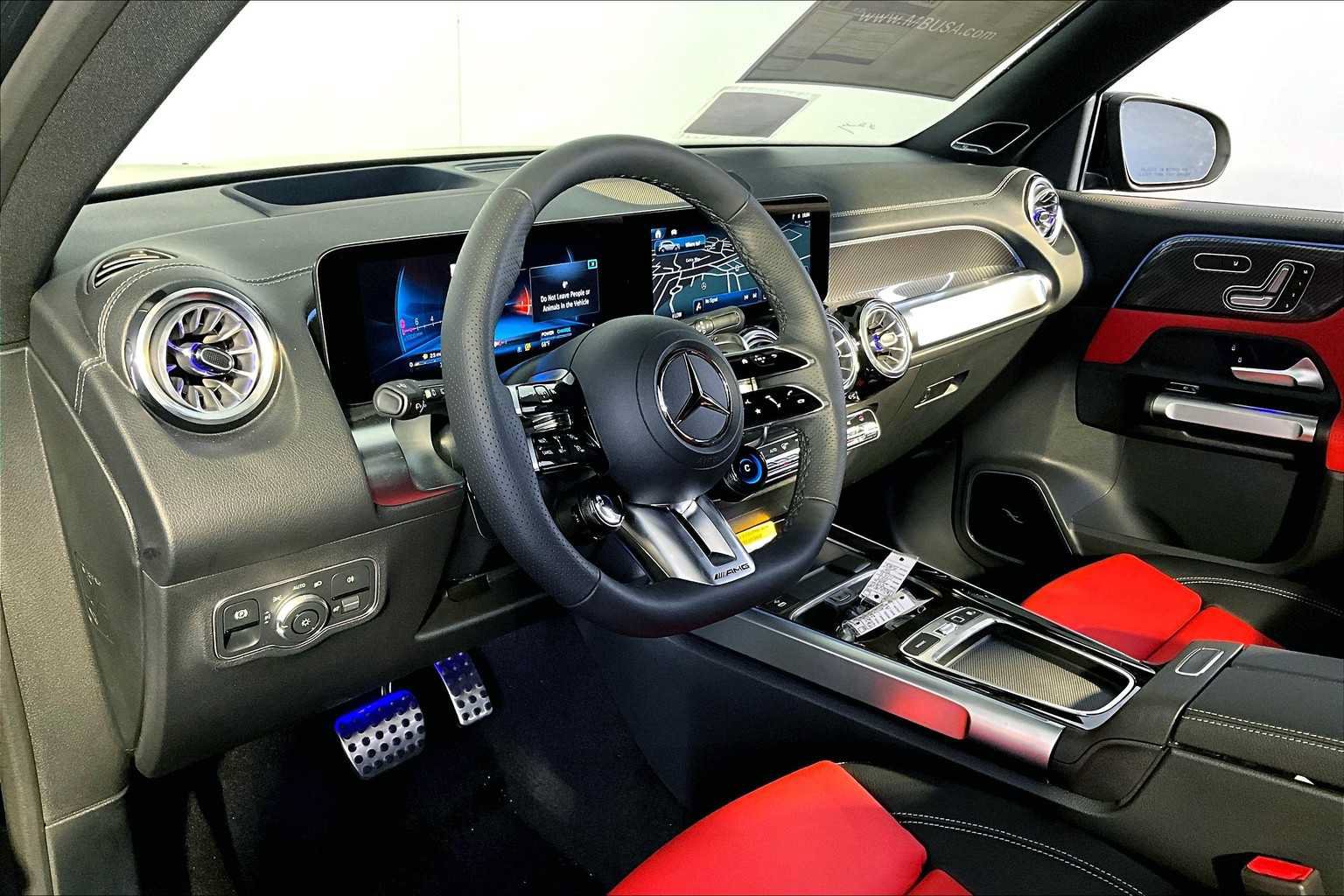 New 2026 Mercedes-Benz GLB 35 AMG 4MATIC image 9