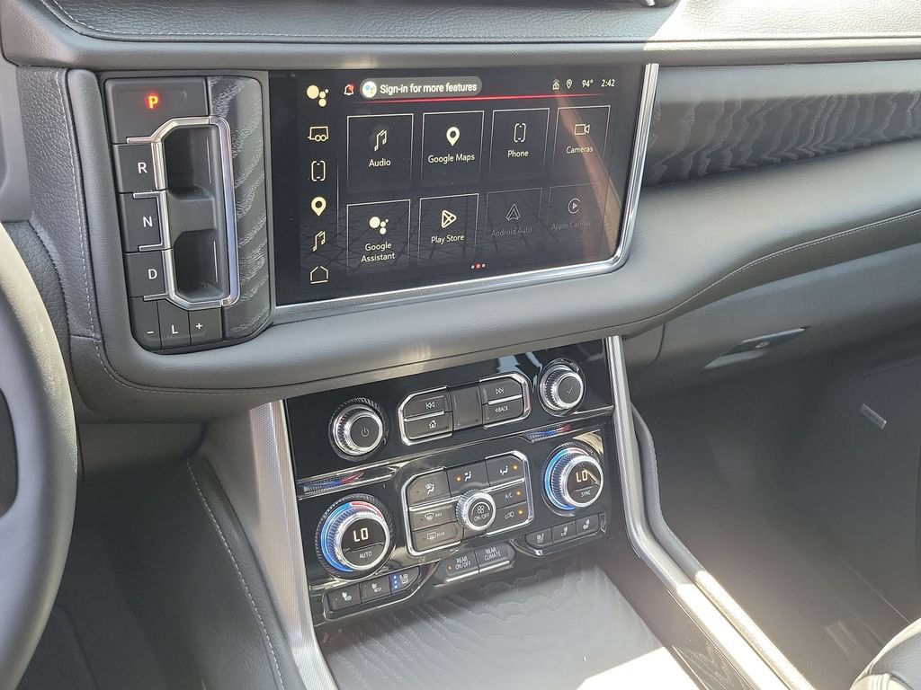 Used 2023 GMC Yukon Denali AWD/4WD image 13