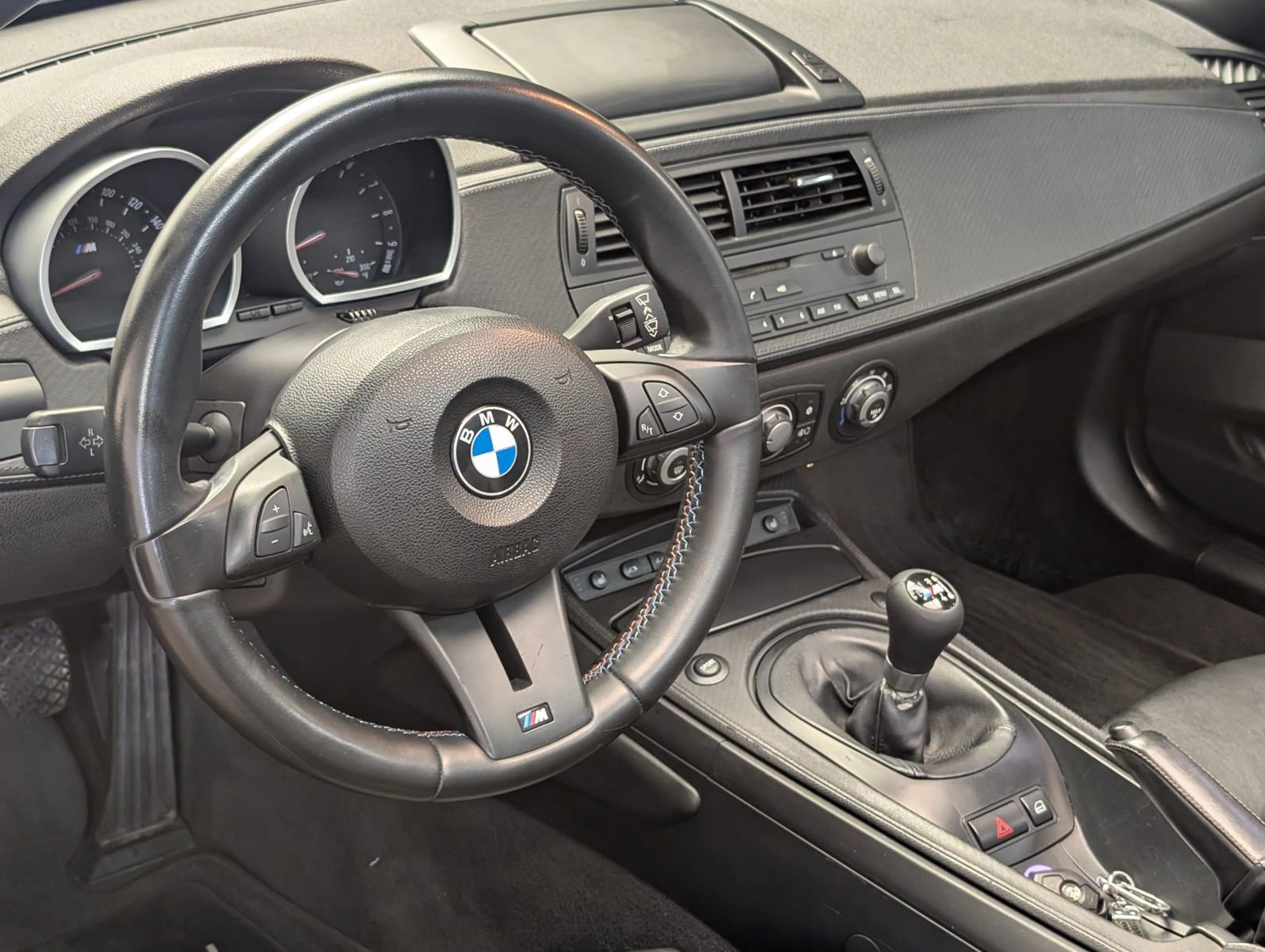 Used 2006 BMW M Roadster RWD image 16