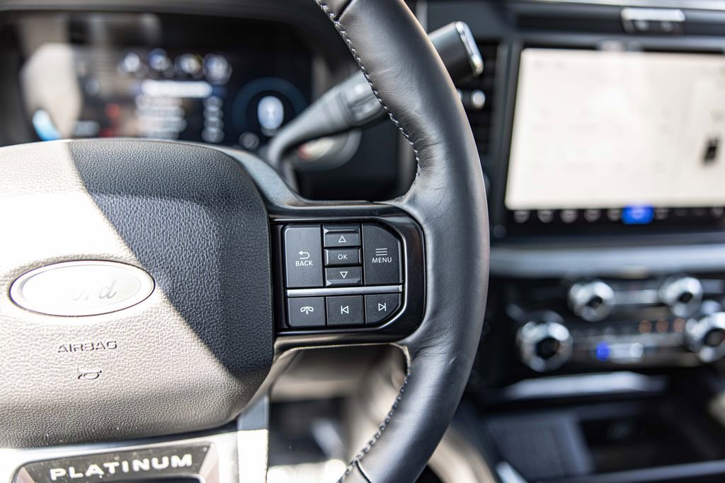 Used 2026 Ford F250 Platinum AWD/4WD image 24