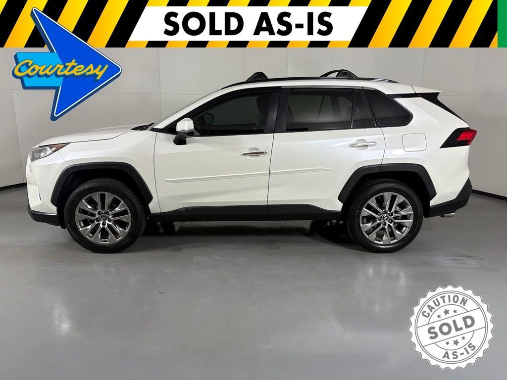 Used 2021 Toyota RAV4 Limited FWD image 5