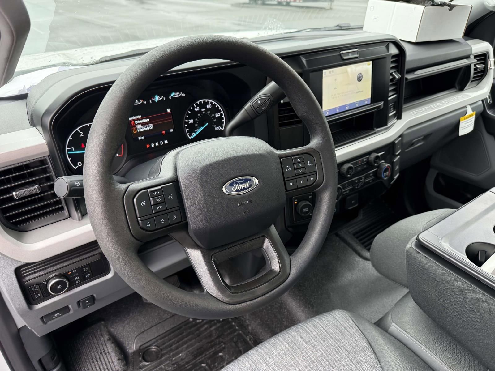 New 2026 Ford F450 XLT w/ XLT Value Package AWD/4WD image 11