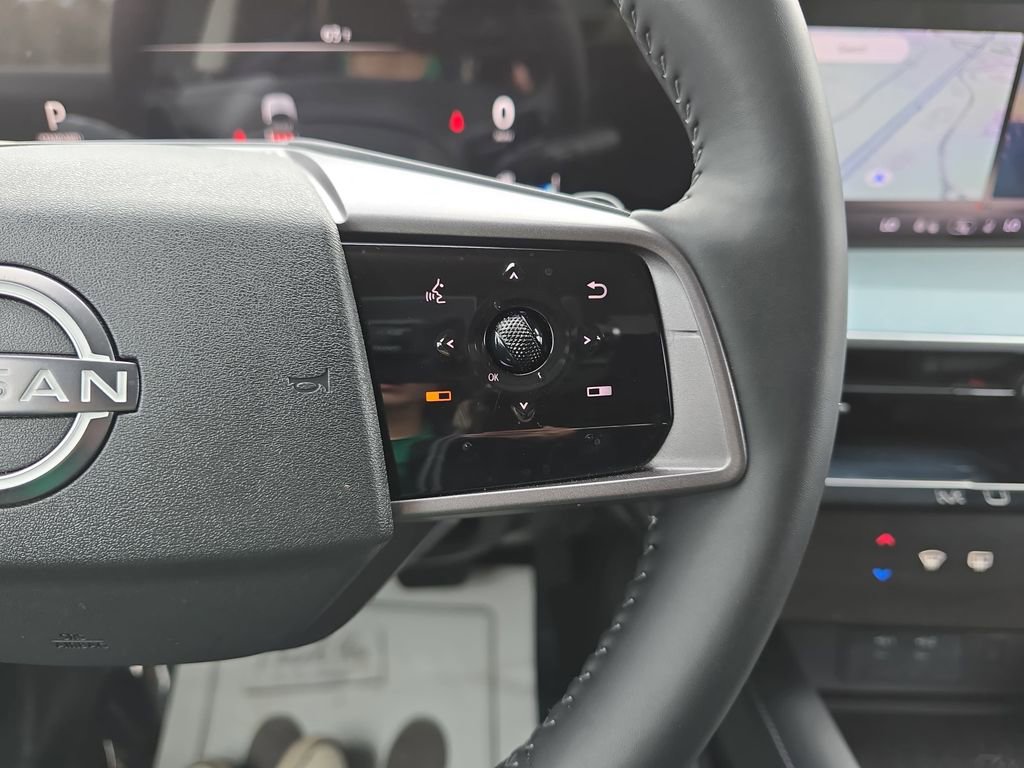 Used 2025 Nissan Murano SL image 22