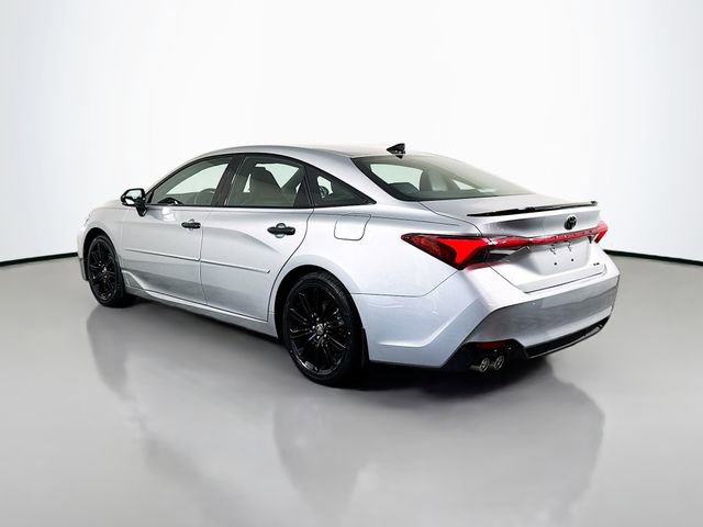 Certified 2021 Toyota Avalon XSE FWD image 6