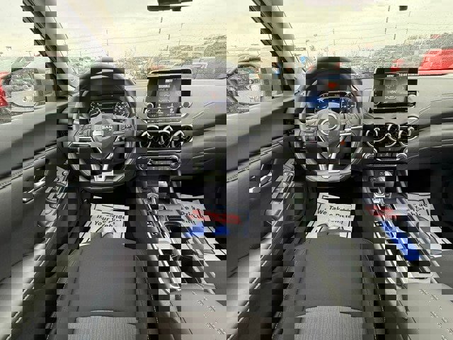 New 2025 Nissan Sentra SV image 17